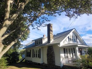 Shingle Roof Installation Services in Leicester, MA (1)